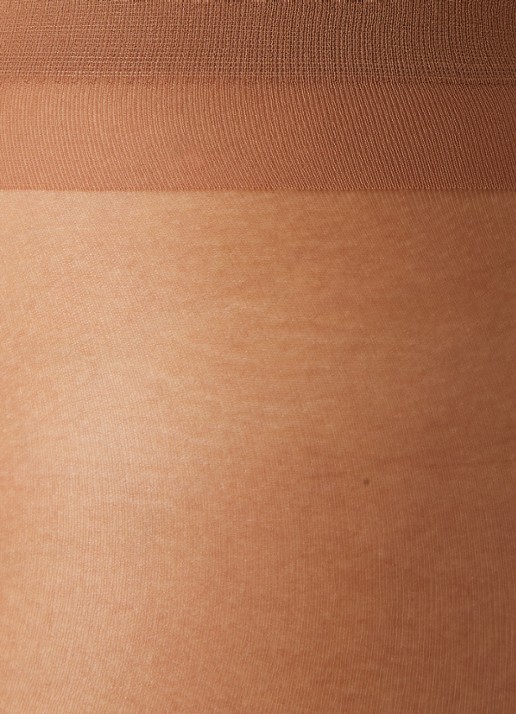 Falke Shelina New panty in 12 denier - detail camel