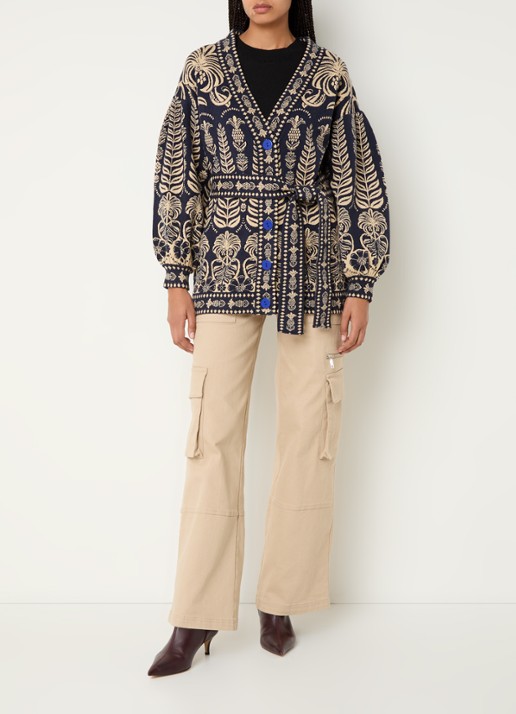 Farm Rio Ainika fijngebreid vest met strikceintuur en ingebreid patroon - voorkant 3 donkerblauw