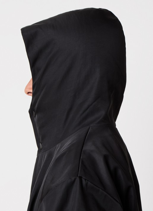 Fear of God Essentials Jack met backprint en capuchon - detail 4 zwart