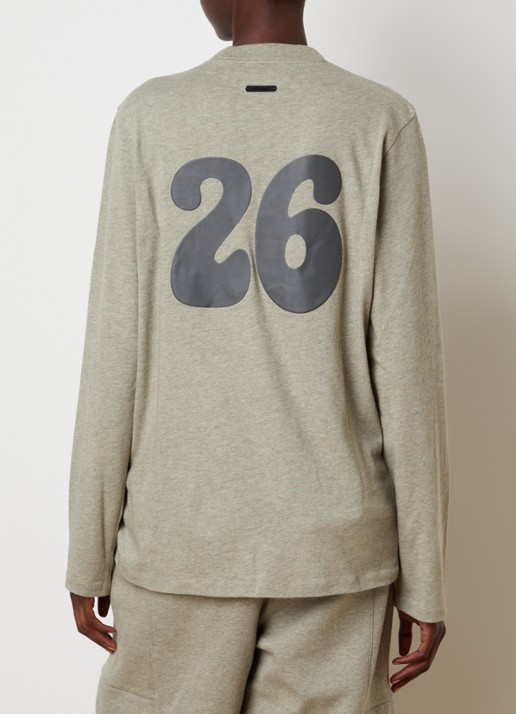 Fear of God Essentials Longsleeve met backprint