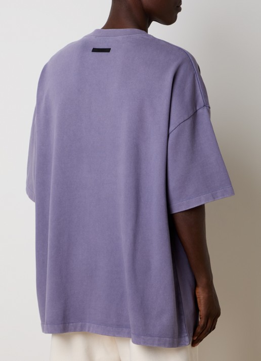 Fear of God Essentials Oversized T-shirt met logoprint - achterkant 3 lavendel