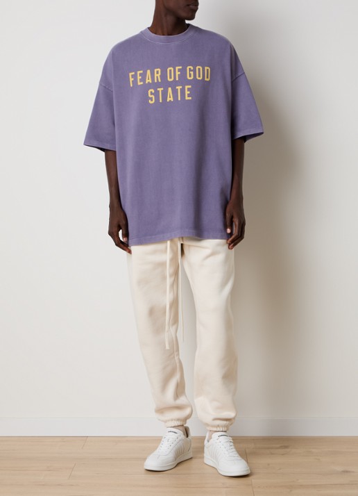 Fear of God Essentials Oversized T-shirt met logoprint - voorkant 5 lavendel