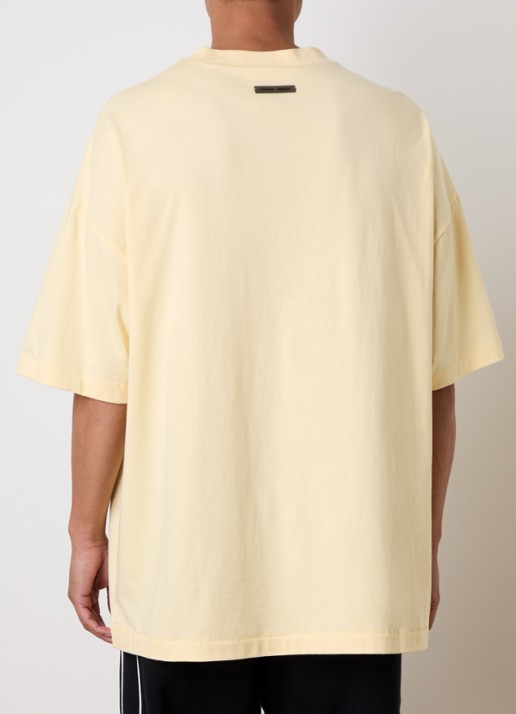 Fear of God Essentials T-shirt met logo - achterkant 5 lichtgeel