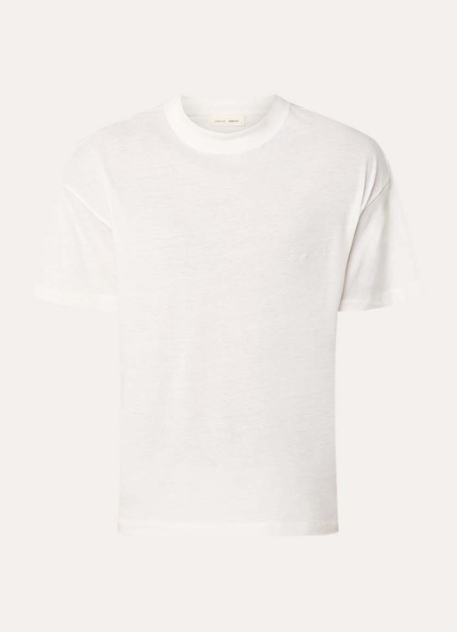 Fear of God Essentials T-shirt met logo - voorkant 4 ivoor