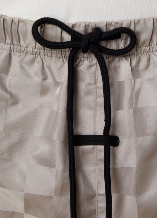 Fear of God Essentials Wide fit korte broek met ruitdessin - detail 2 grijsmele