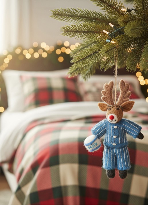 Felt So Good Christmas Pyjamas Rudolph kersthanger 15 cm - voorkant 2 blauw