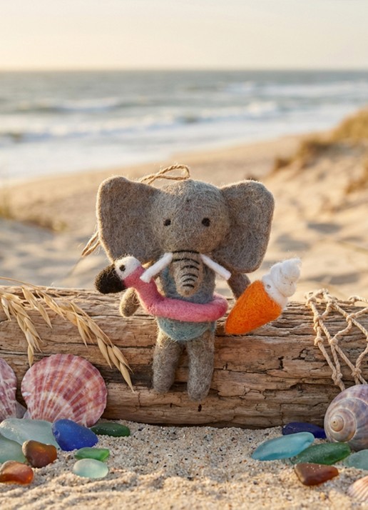 Felt So Good Leila the Summer Elephant kersthanger 11 cm - detail grijs