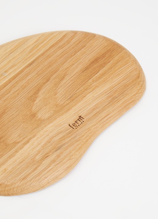 ferm LIVING Cairn Butter Board serveerplank van hout 20 cm set van 4 - voorkant 2 donkerbeige