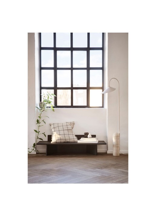 ferm LIVING Calm sierkussen 48 x 48 cm - detail 2 camel