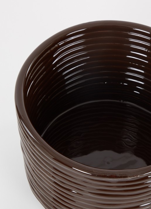 ferm LIVING Corduroy vaas 15 cm - voorkant 2 donkerbruin