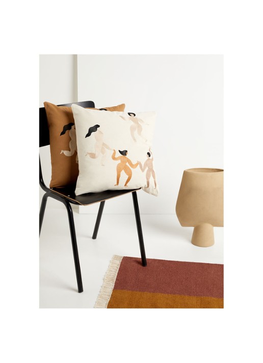 ferm LIVING Free sierkussen 50 x 50 cm - voorkant 2 creme