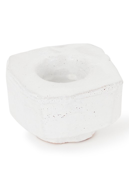 ferm LIVING Kurinu kandelaar 5,5 cm - voorkant gebroken wit