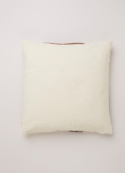 ferm LIVING Mirage Cushion Leaf sierkussen 50 x 50 cm  - voorkant 2 gebroken wit