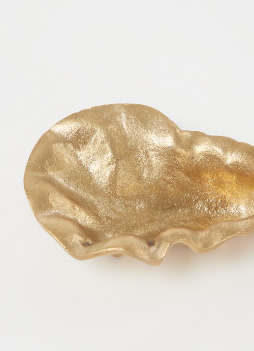 ferm LIVING Oyster schaaltje 10,5 x 7 cm - detail 3 goud