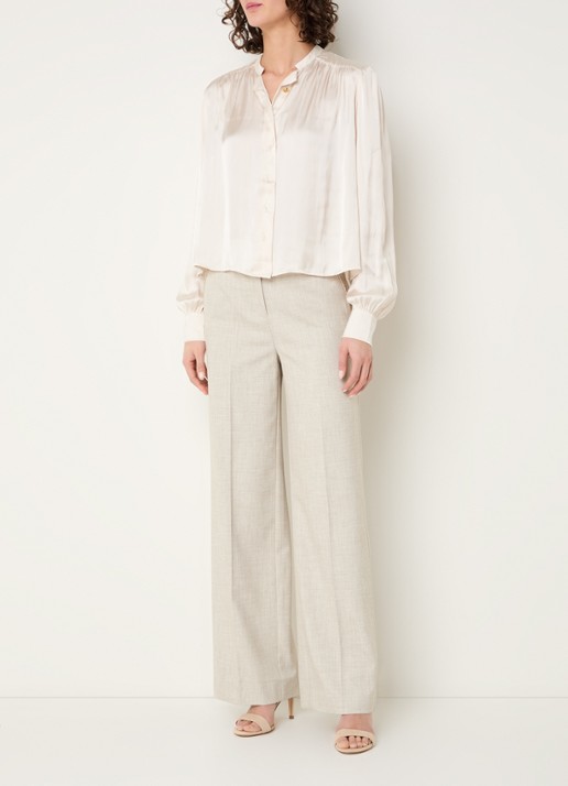 Fifth House Marion blouse van satijn met ballonmouw - voorkant 3 beige