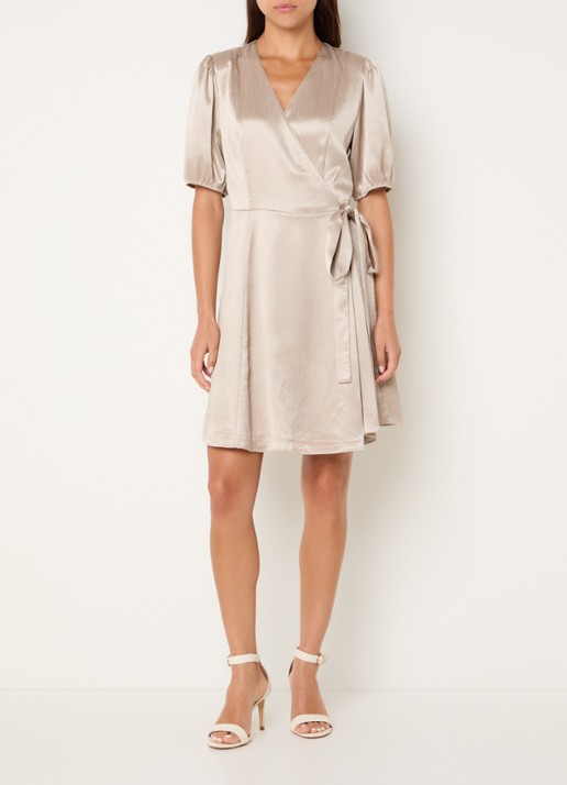 Fifth House Marli mini jurk met overslag met pofmouw - voorkant 2 beige