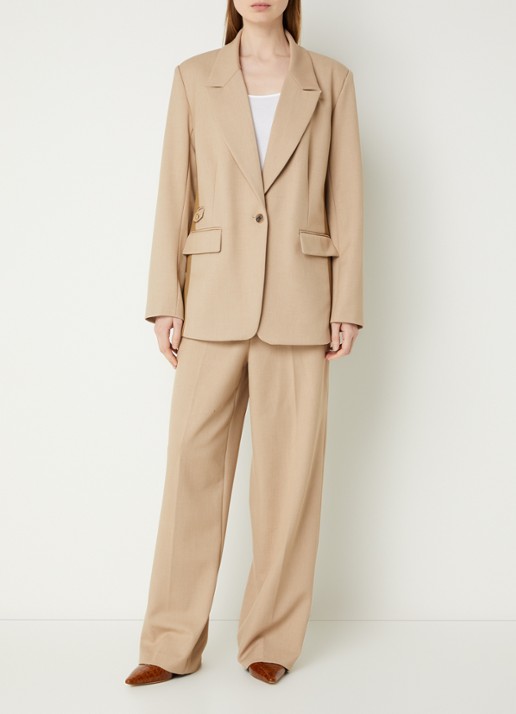 Fifth House Matascha blazer met schoudervulling en klepzakken - voorkant 2 beige