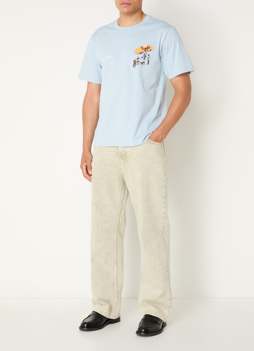 Filling Pieces Film T-shirt logo- en backprint - voorkant 3 lichtblauw