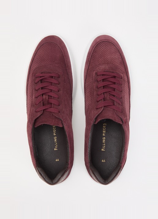 Filling Pieces Mondo Perforated sneaker van suède - detail 4 bordeauxrood