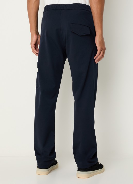 FLÂNEUR Atelier loose fit pantalon met opgestikte zak - achterkant 5 donkerblauw