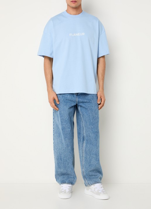 FLÂNEUR Box T-shirt met logoprint - voorkant 2 lichtblauw