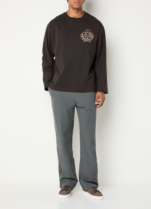 FLÂNEUR Happy Flower longsleeve met logo- en backprint - voorkant 2 bruin