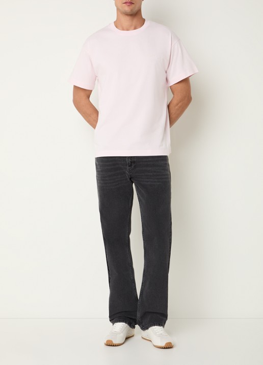 FLÂNEUR Signature T-shirt met logo - voorkant 3 lichtroze