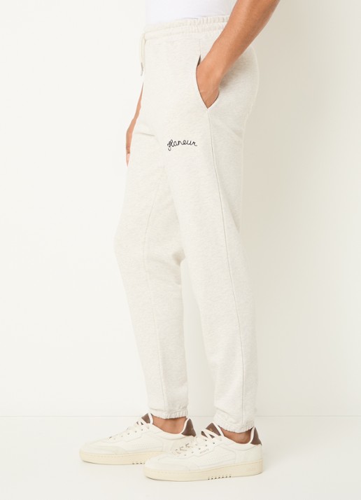 FLÂNEUR Signature tapered fit joggingbroek met logo  - detail 2 grijsmele
