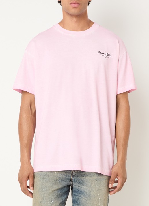 FLÂNEUR Sound & Design Studio Member T-shirt met logo- en backprint - achterkant 2 roze