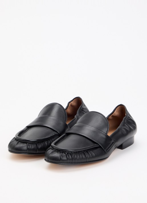 Flattered Samoa slip-on van leer  - detail 3 zwart