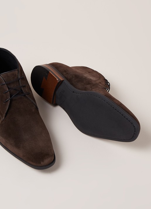 Floris van Bommel Chukka veterschoen van suède - detail 4 bruin