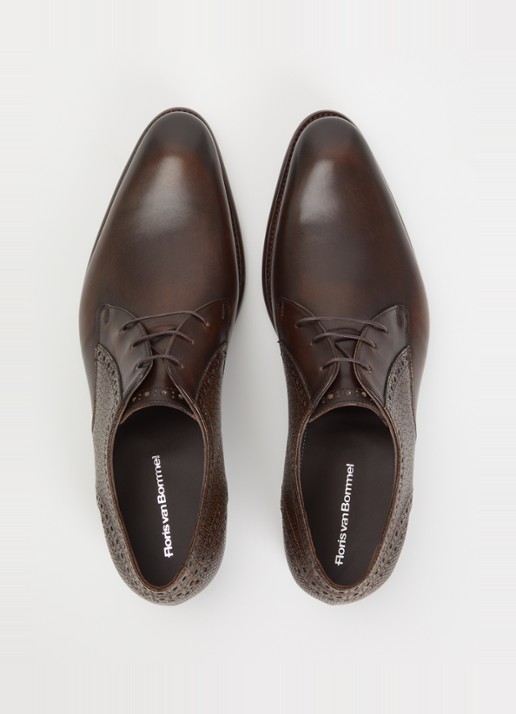 Floris van Bommel De Stapper 39.80 brogue van leer - detail 3 donkerbruin
