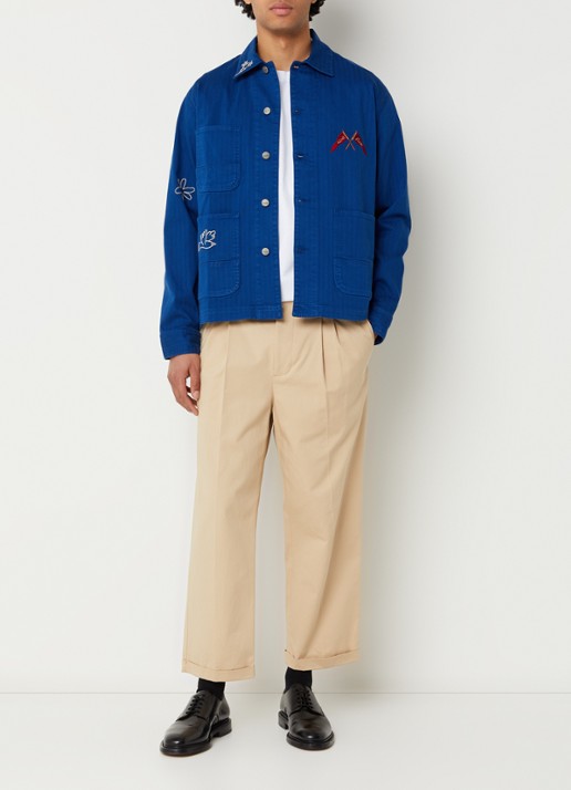 forét Forager overshirt van denim met front- en backprint - voorkant 3 kobaltblauw