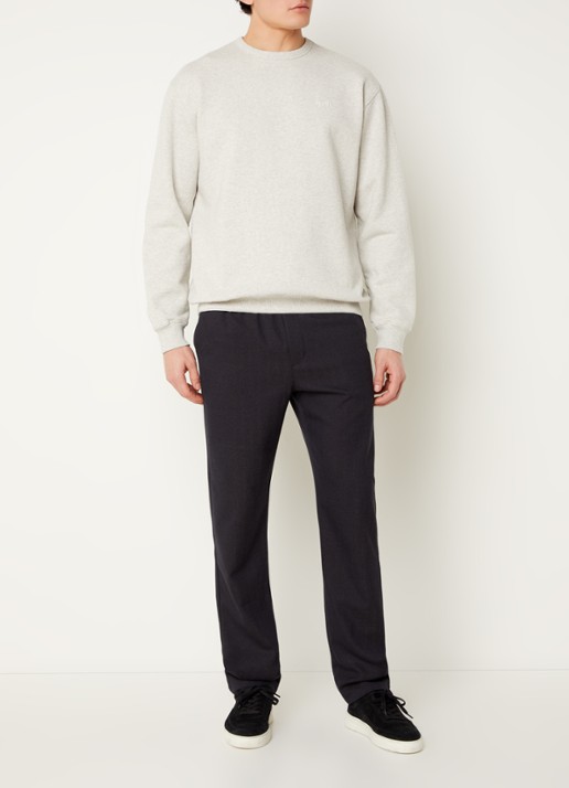 forét Noon sweater met logoborduring - voorkant 4 grijsmele