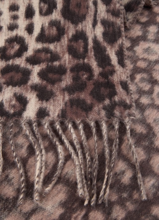 Fraas Sjaal met panterprint 185 x 35 cm - detail 2 donkerbeige