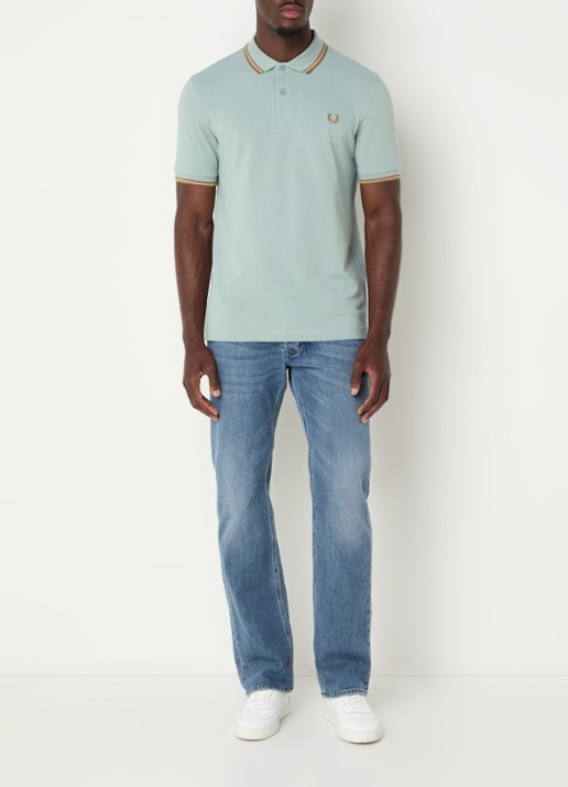 Fred Perry Regular fit polo van piqué katoen met logoborduring - voorkant 3 lichtblauw