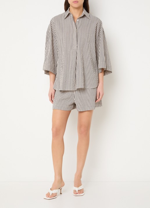 French Connection Lia blouse met streepprint - voorkant 2 beige
