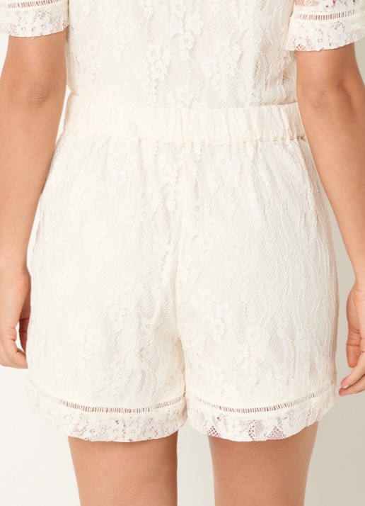 French Connection Zoe high waist straight fit korte broek van kant - achterkant 3 creme