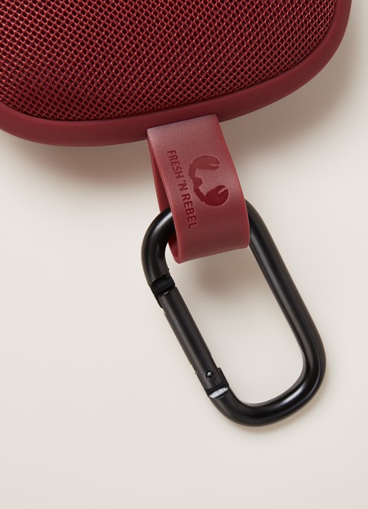 Fresh 'n Rebel Rockbox Bold XS Bluetooth speaker - detail 2 cranberryrood