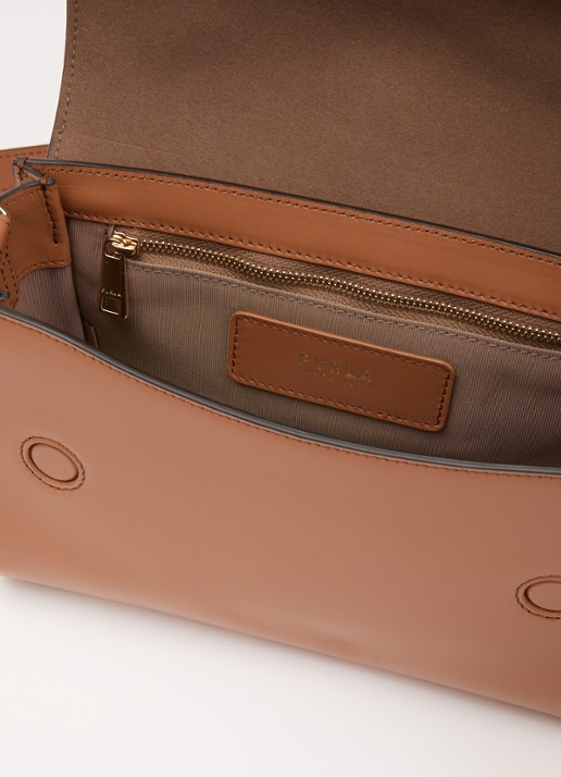 FURLA Urban S crossbodytas van leer met verstelbare schouderriem - detail 2 roestbruin