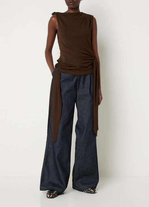 Ganni Marl top met asymmetrische hals - voorkant 3 donkerbruin