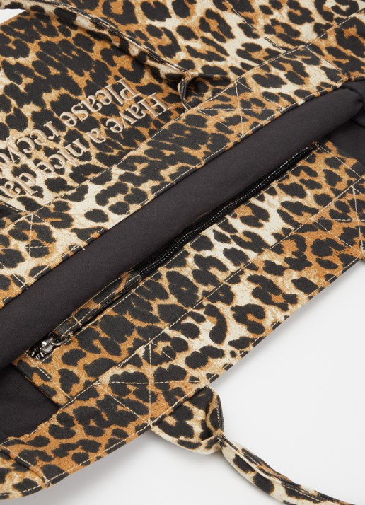 Ganni shopper met panterprint en logo - detail 2 camel
