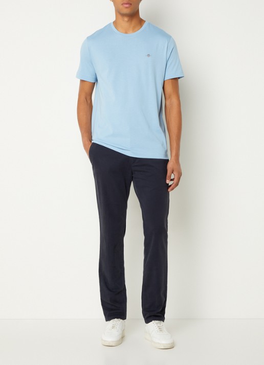 Gant Reg Shield t-shirt met logo - voorkant 3 lichtblauw