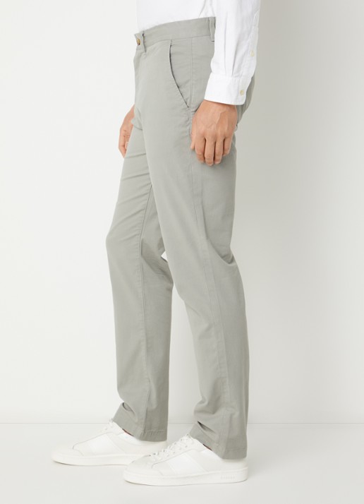 Gant Regular fit chino met steekzakken - detail 5 lichtgrijs