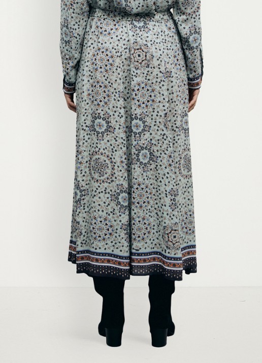 Gerard Darel Tifenn midi rok met paisley dessin - achterkant lichtblauw