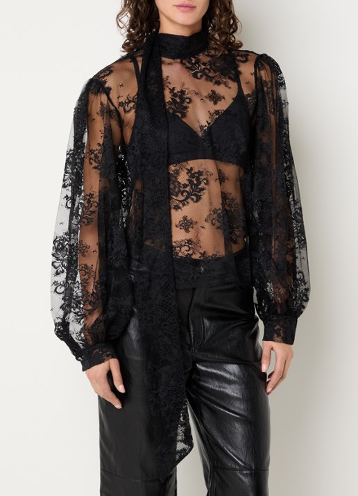 Gestuz GZruby semi-transparante top van kant