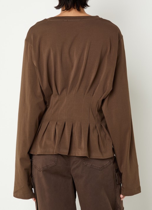 Gestuz Inez longsleeve met plissé - achterkant 4 bruin