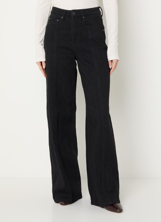 Gestuz Nanetta high waist flared fit jeans met gekleurde wassing