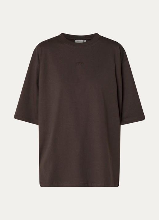 Gestuz Timune T-shirt met logoborduring - voorkant 3 ivoor