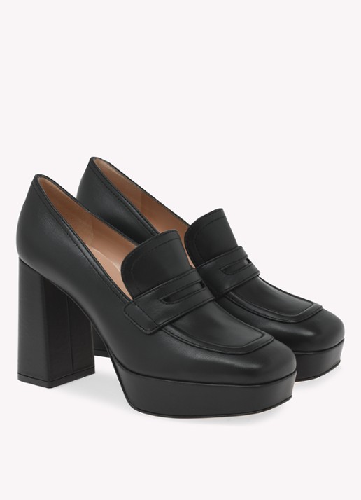 Gianvito Rossi Rouen pump van kalfsleer - voorkant 4 zwart